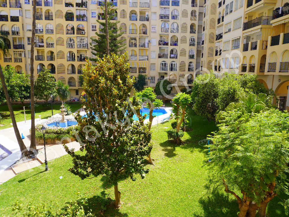 AF765 Fuengirola, keskusta